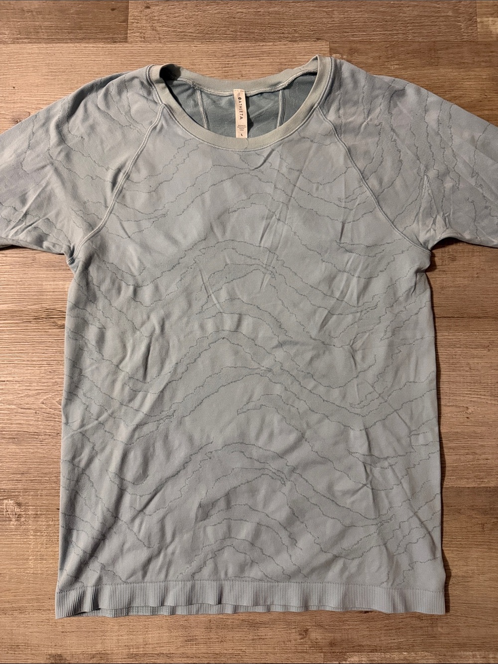 Women’s Athleta long sleeve 💙